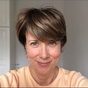 Meet your Posher, Claire